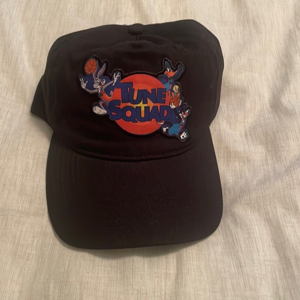 NWT Tune Squad Baseball Cap bugs Bunny